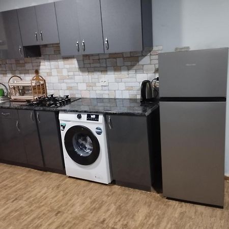 Bbq House Apartment ดีลีจาน ภายนอก รูปภาพ
